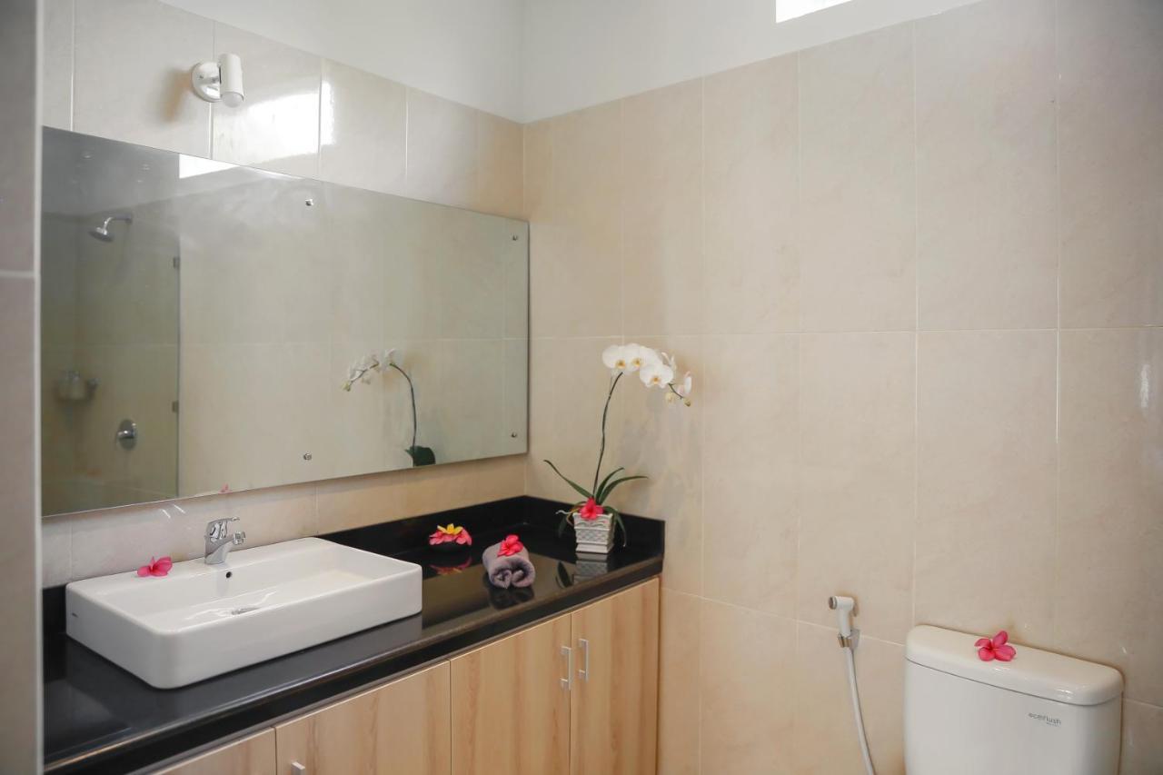 Villa 66, 5 Min Walk To Double 6 Beach Seminyak  Exterior photo